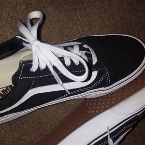 Mens 9.5 size vans